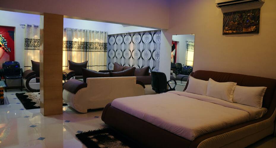 Hotel Palkhi, Jalgaon 5
